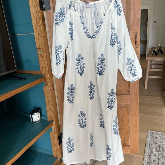 Serendipity dress or cover up, size small! - Picture 1 of 2